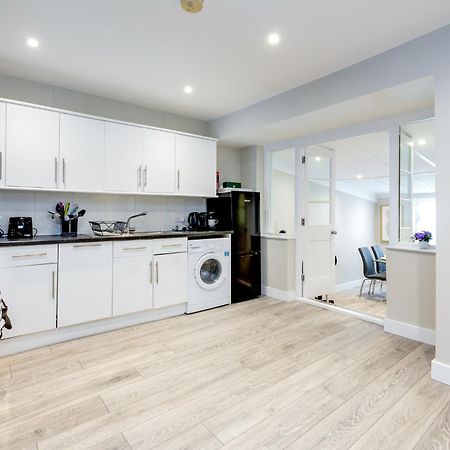 Dartford, Kent - Modern 2Bd 2Bath En-Suite Bungalow M25 Bluewater エクステリア 写真