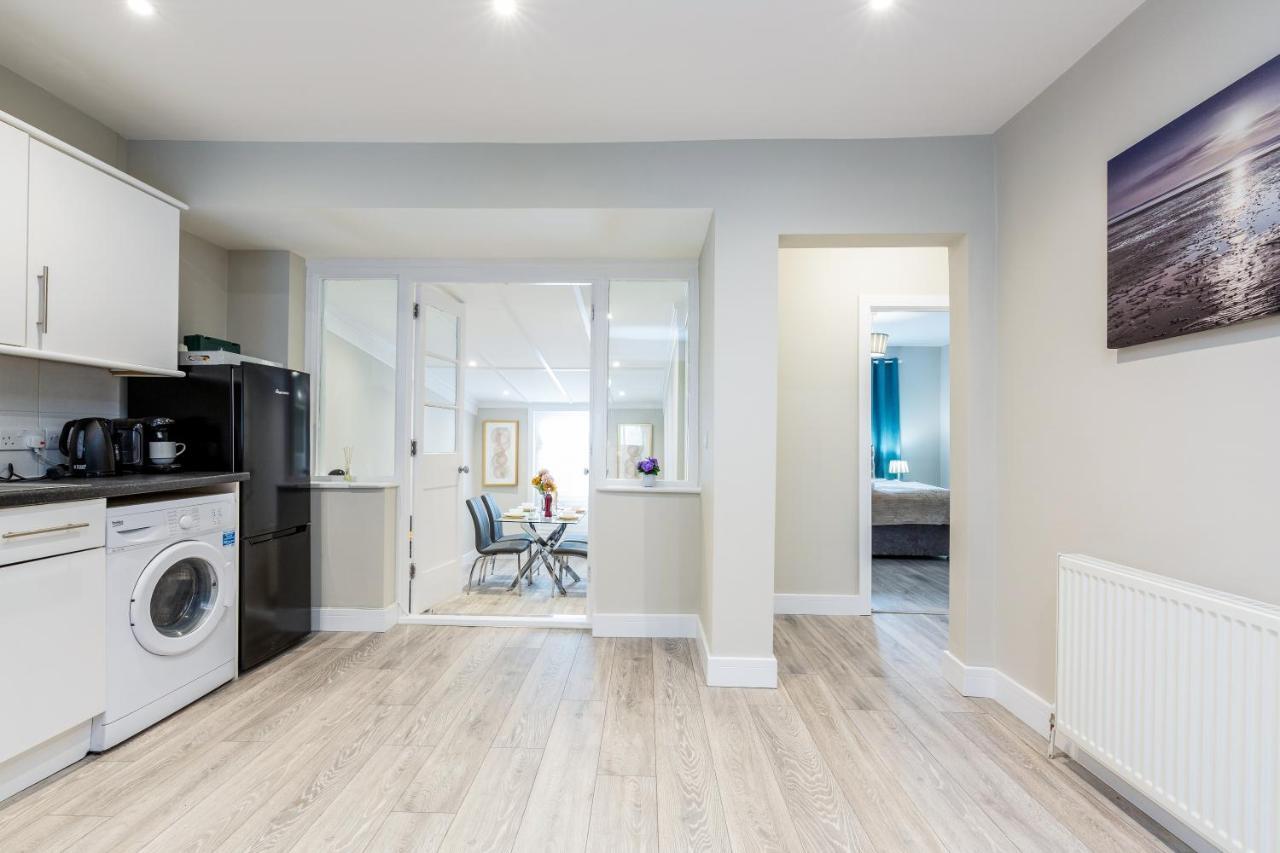 Dartford, Kent - Modern 2Bd 2Bath En-Suite Bungalow M25 Bluewater エクステリア 写真