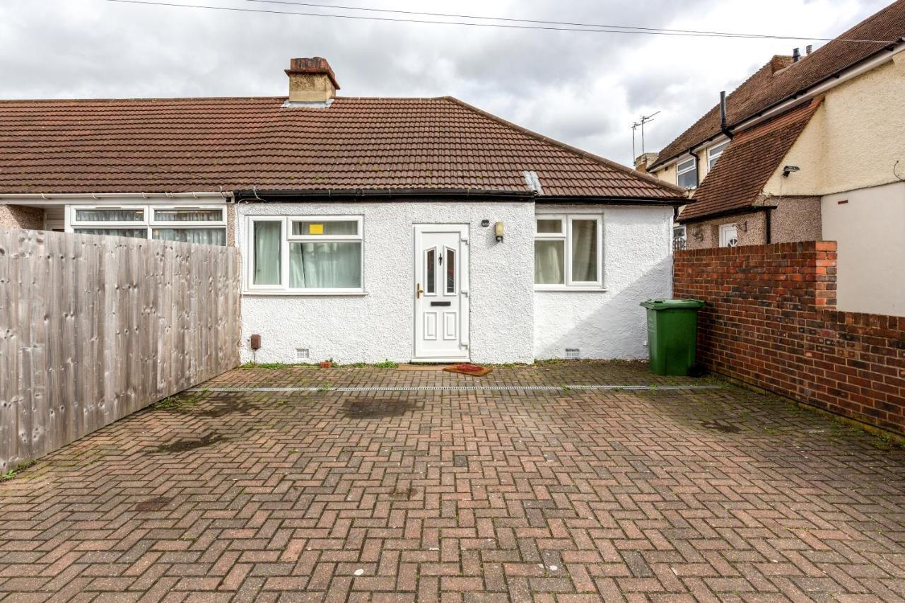 Dartford, Kent - Modern 2Bd 2Bath En-Suite Bungalow M25 Bluewater エクステリア 写真